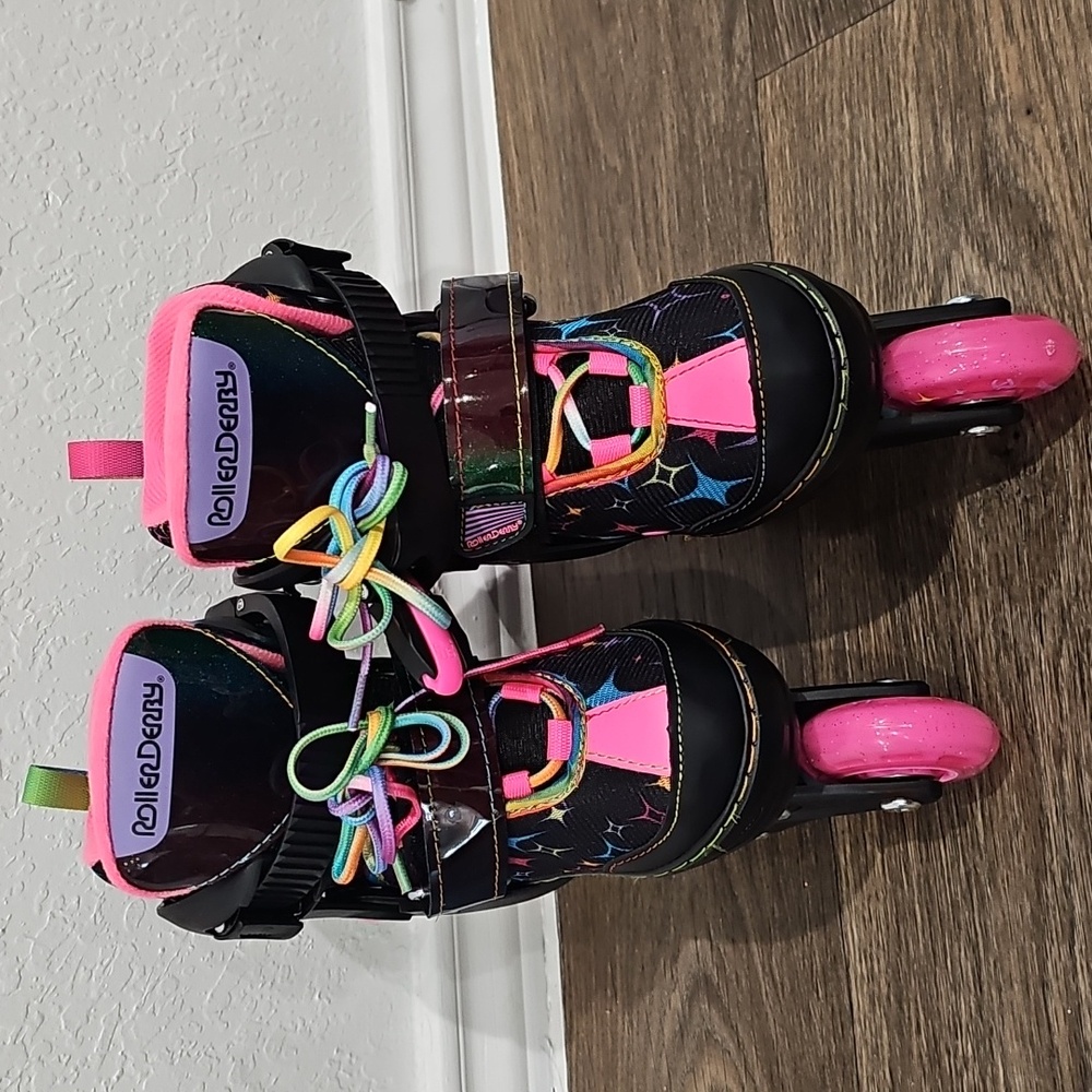 Roller Derby Inline Skates Size 11-1 With Lightup Wheels